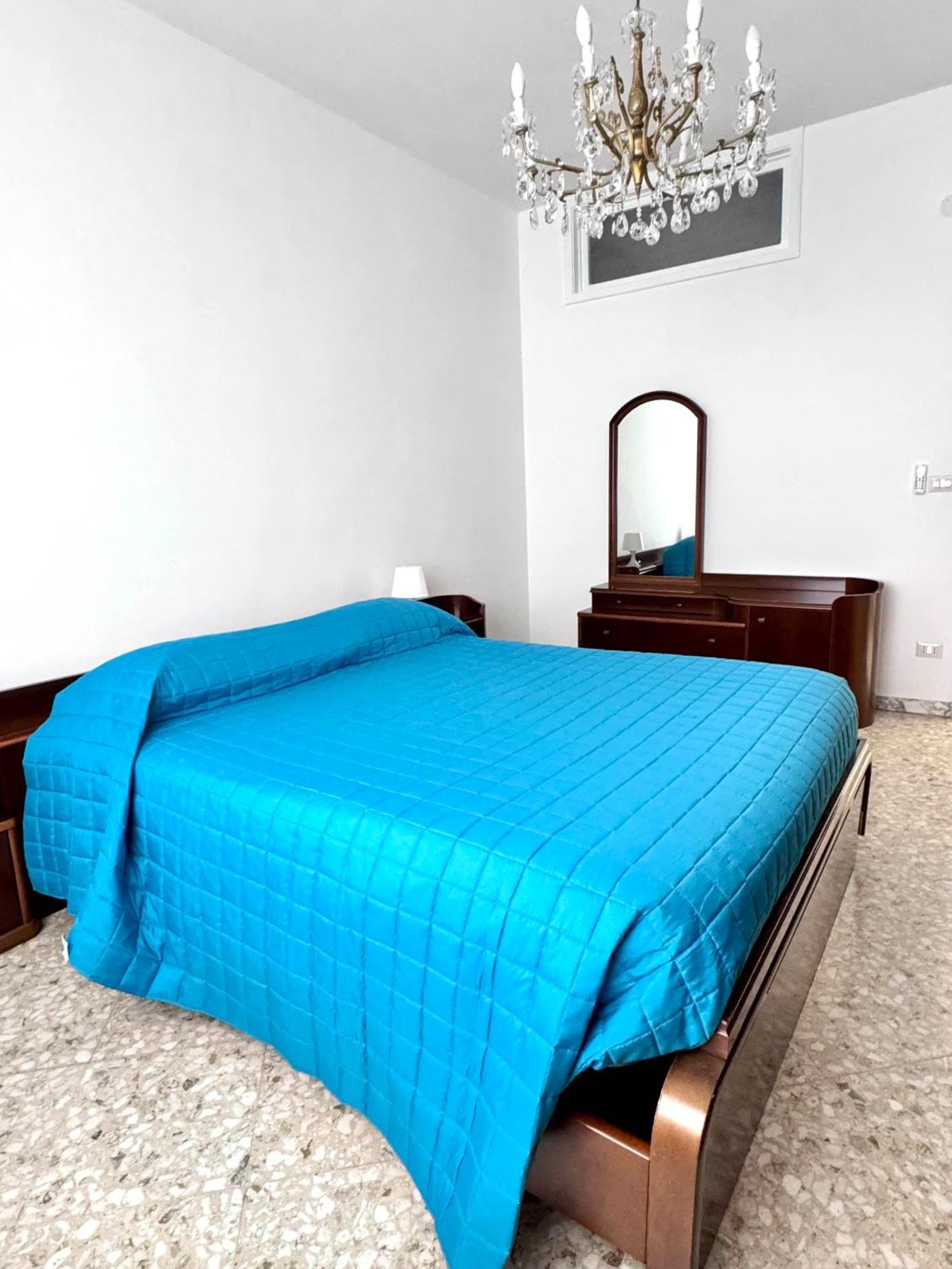 Aliste Apartment Brindisi Extérieur photo